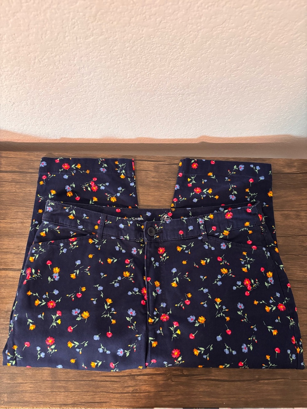 Saint John’s Bay women’s capris size 16